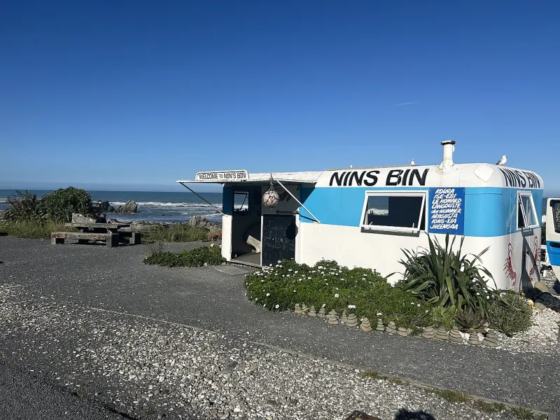 Nin's Bin, Kaikōura.